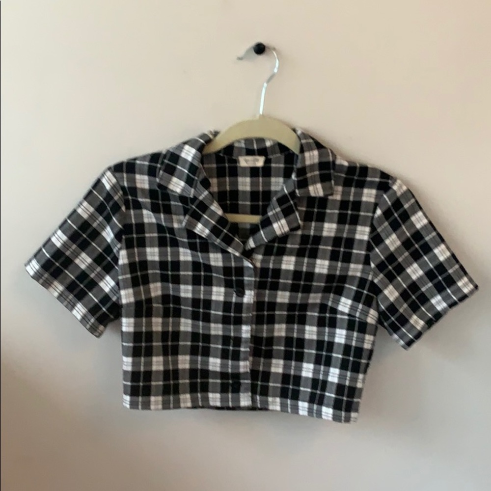 Checkered Cropped Woman’s Top